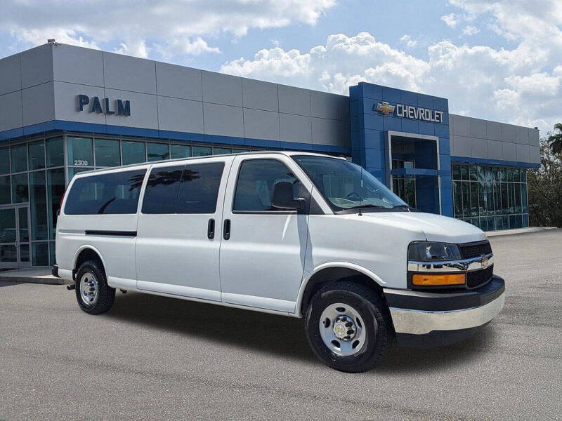 2024 Chevrolet Express LT 3500