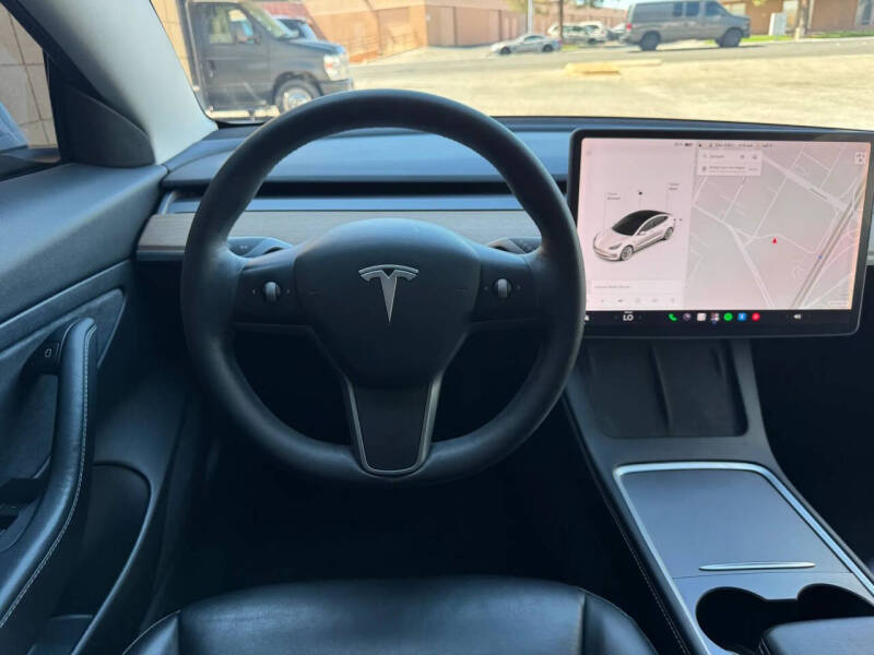 2021 Tesla Model 3 Standard Range Plus