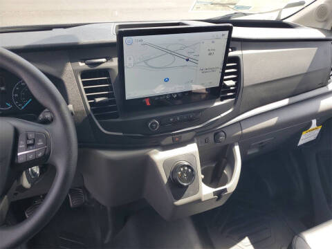 2025 Ford E-Transit 350