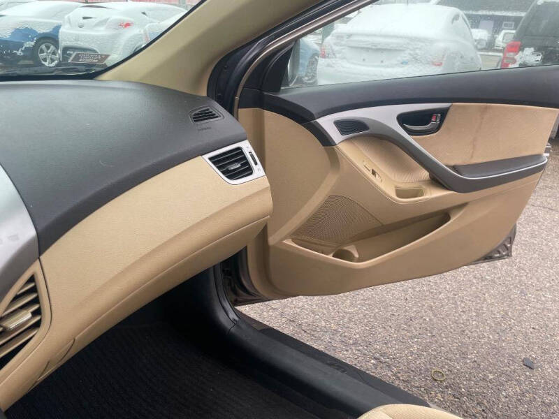 2013 Hyundai Elantra GLS