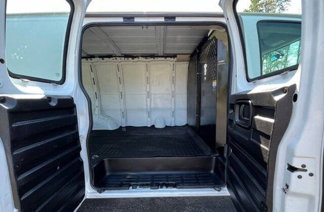 2021 GMC Savana 2500