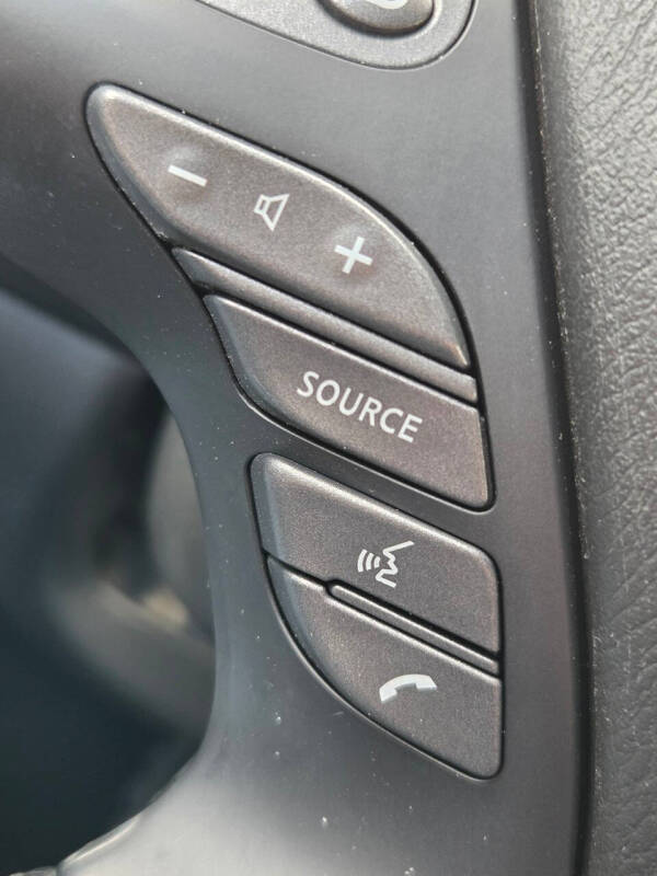 2018 Nissan Pathfinder SL