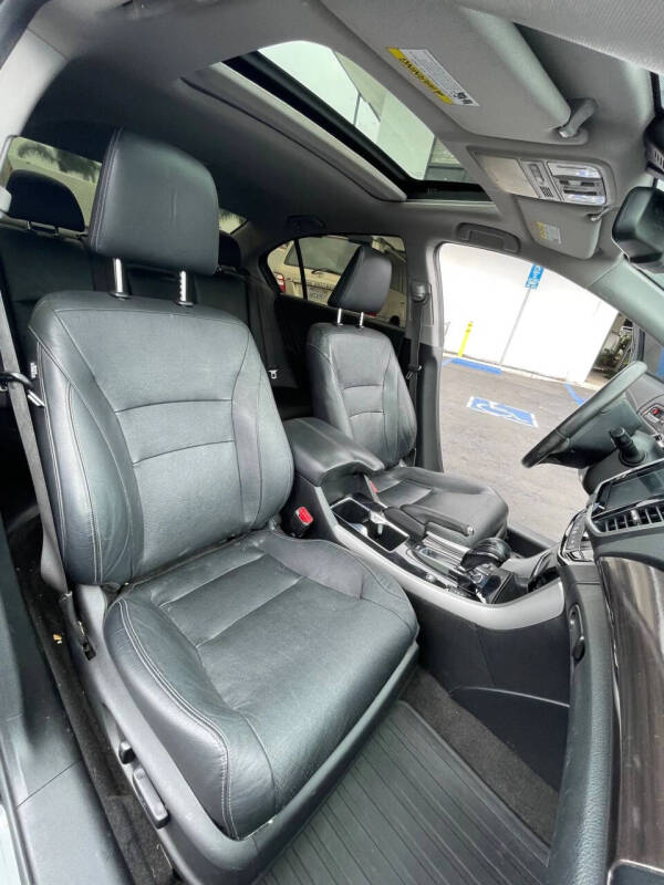 2017 Honda Accord Hybrid Touring