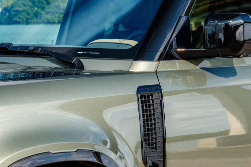 2021 Land Rover Defender 90 X-Dynamic S