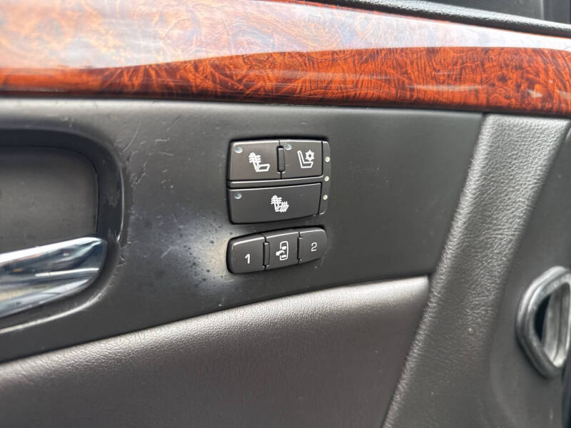 2007 Cadillac DTS Luxury I