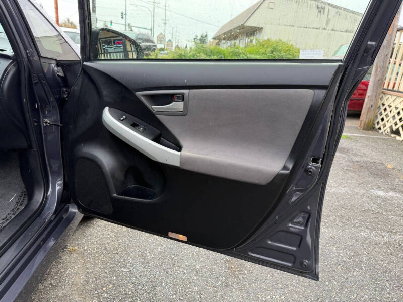 2013 Toyota Prius Two