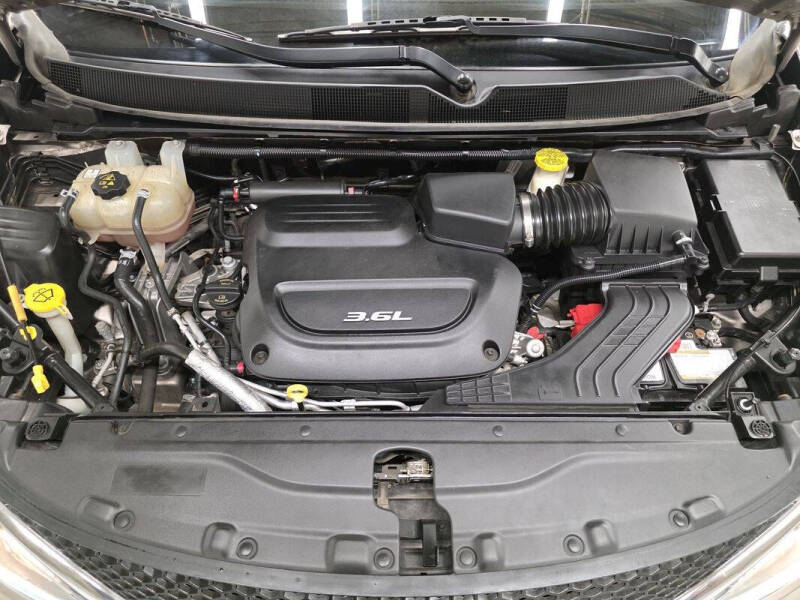 2017 Chrysler Pacifica Touring Plus