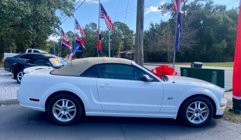 2005 Ford Mustang GT Premium