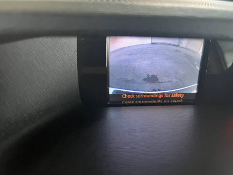 2014 Toyota Sienna LE 8-Passenger