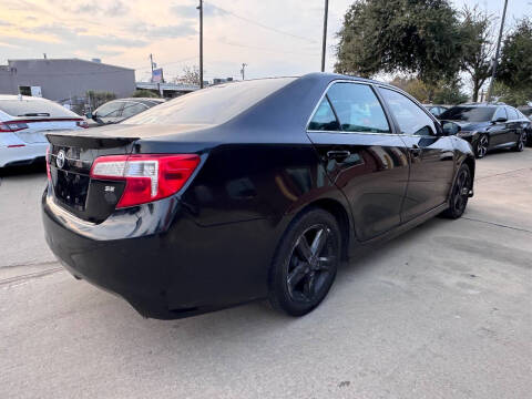 2013 Toyota Camry SE
