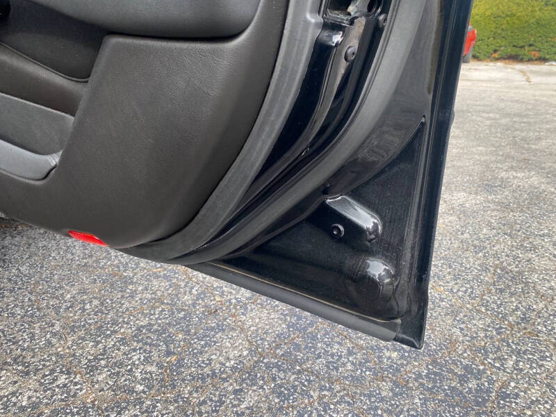 2004 Jaguar XJ-Series XJ8