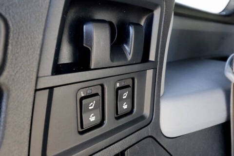 2018 Toyota Sequoia SR5