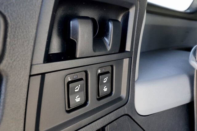 2018 Toyota Sequoia SR5