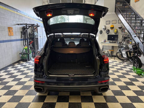 2017 Porsche Cayenne