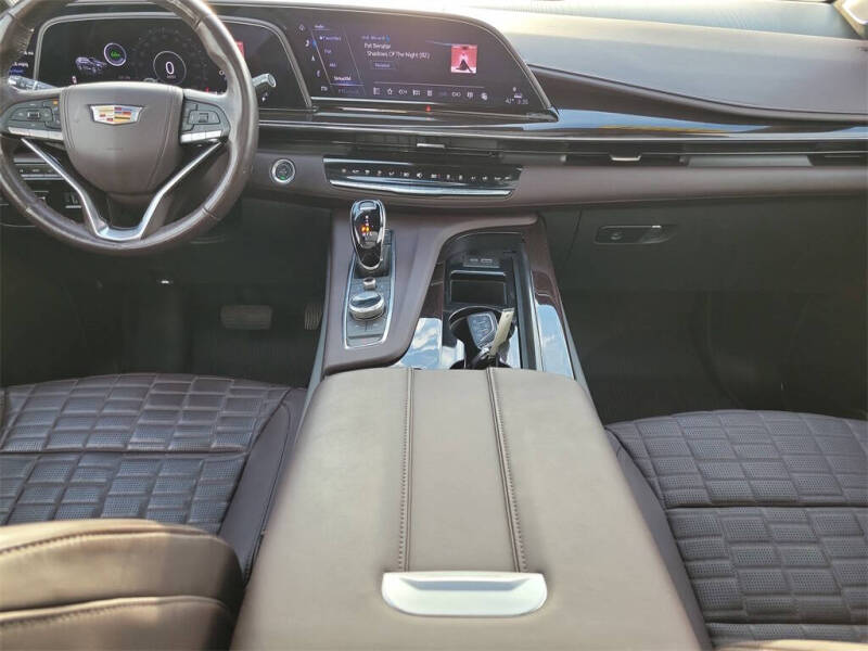 2024 Cadillac Escalade Sport Platinum