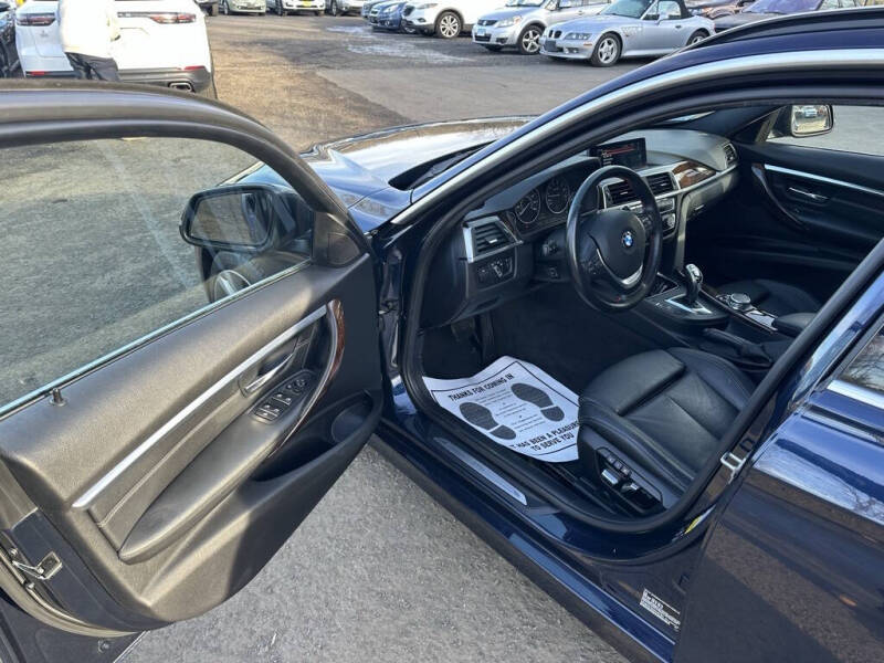 2016 BMW 3 Series 328i xDrive