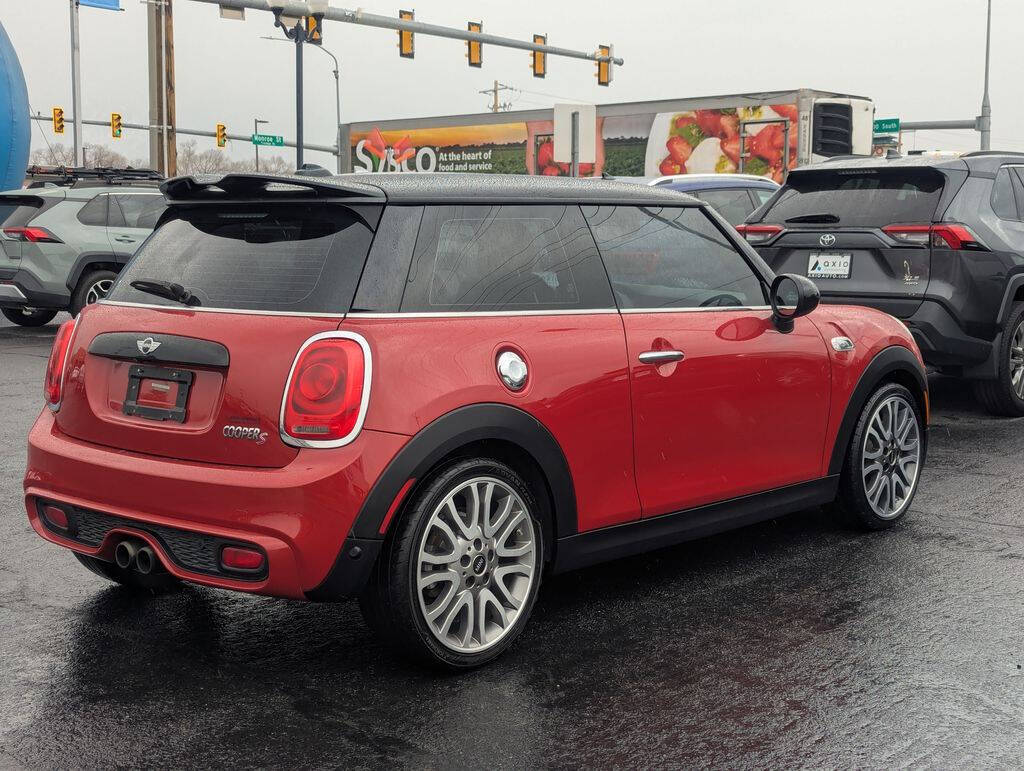 2016 MINI Hardtop 2 Door for sale at Axio Auto Boise in Boise, ID