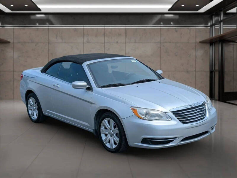 2012 Chrysler 200 Touring