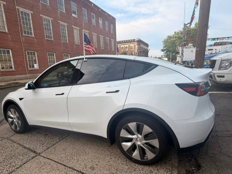 2021 Tesla Model Y Standard Range