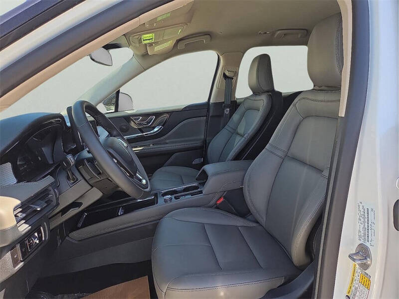 2026 Lincoln Corsair Premiere