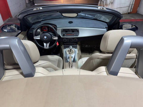 2003 BMW Z4 3.0i