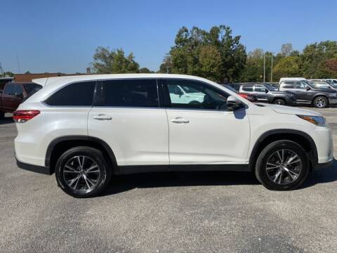 2019 Toyota Highlander for sale at Auto Vision Inc. in Brownsville TN