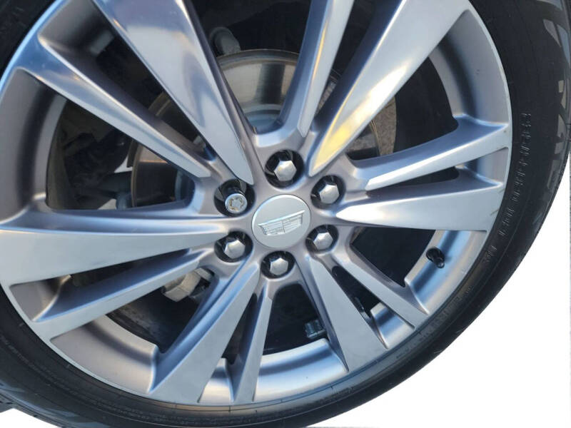 2020 Cadillac XT6 Premium Luxury