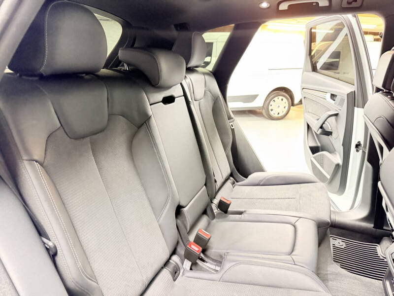 2021 Audi SQ5 3.0T quattro Premium Plus