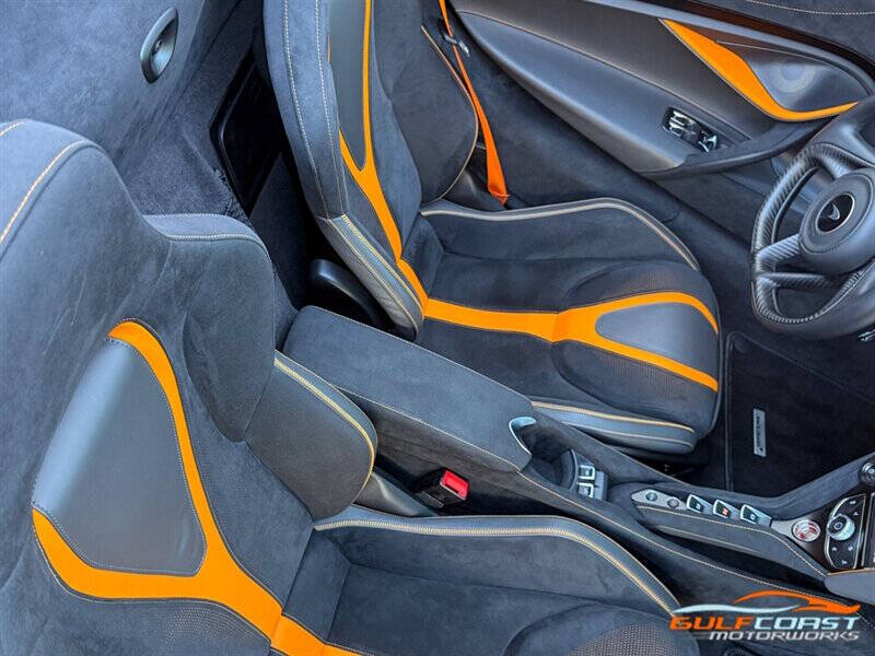 2022 McLaren 720S Spider