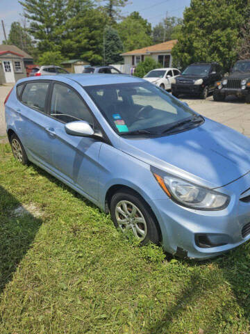 2012 Hyundai Accent GS