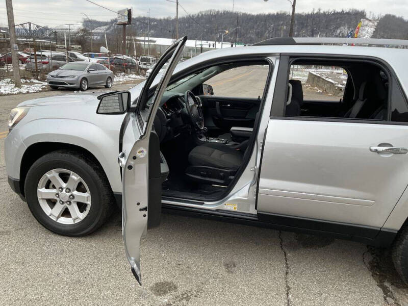 2015 GMC Acadia SLE-2