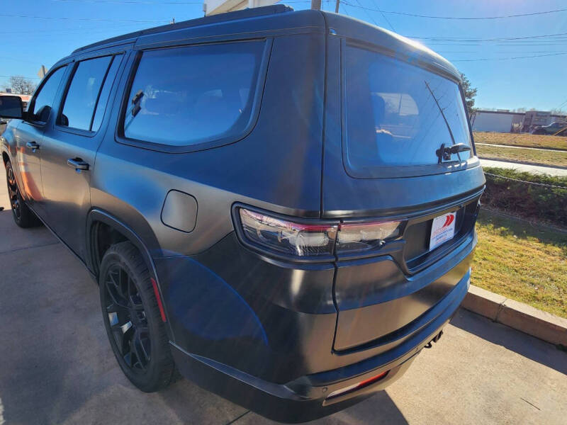 2023 Jeep Grand Wagoneer Series III