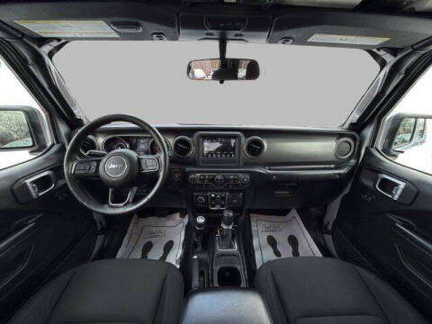 2022 Jeep Gladiator Willys