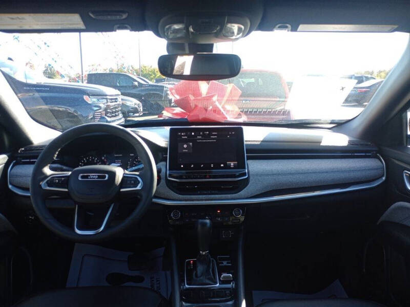 2023 Jeep Compass Latitude