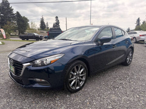 2018 Mazda MAZDA3 Touring