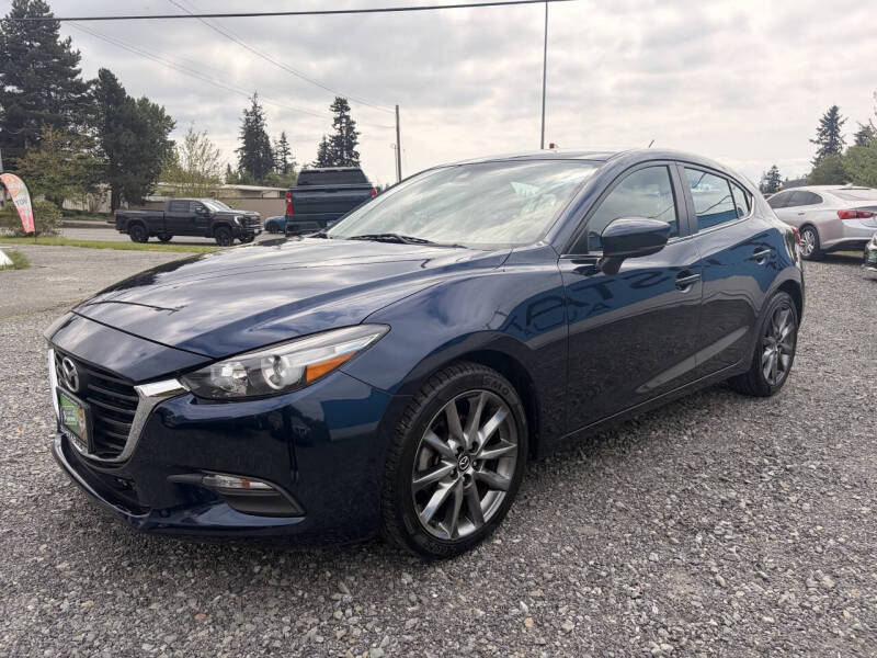 2018 Mazda MAZDA3 Touring