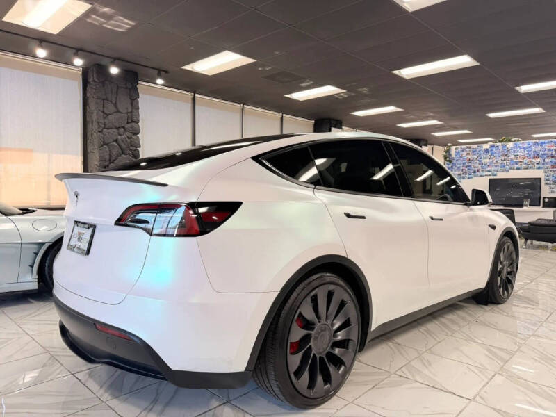 2024 Tesla Model Y Performance