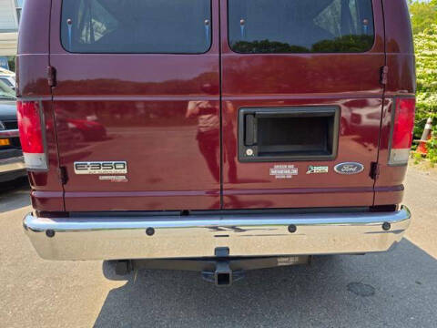 2011 Ford E-Series