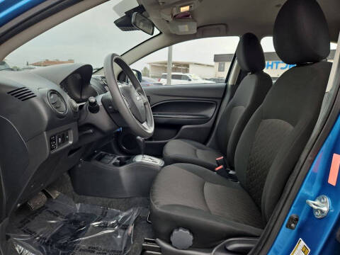 2024 Mitsubishi Mirage ES