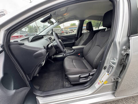 2019 Toyota Prius LE AWD-e