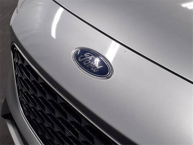 2021 Ford Escape Hybrid SE