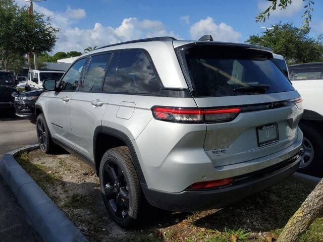 2024 Jeep Grand Cherokee Altitude X