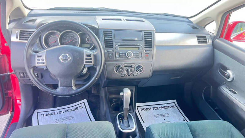 2012 Nissan Versa 1.8 S