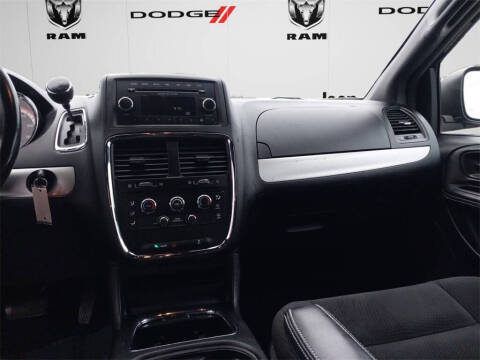 2015 Dodge Grand Caravan SE