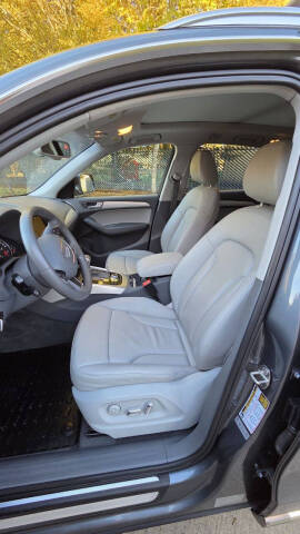 2015 Audi Q5 2.0T quattro Premium Plus