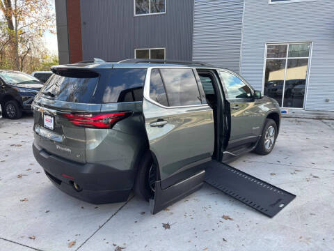 2022 Chevrolet Traverse LT Leather