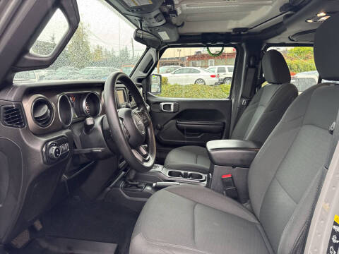 2020 Jeep Gladiator Sport