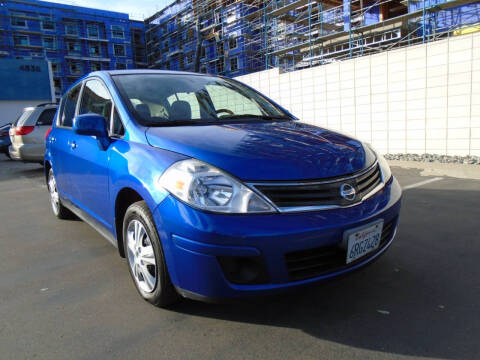 2011 Nissan Versa 1.8 S