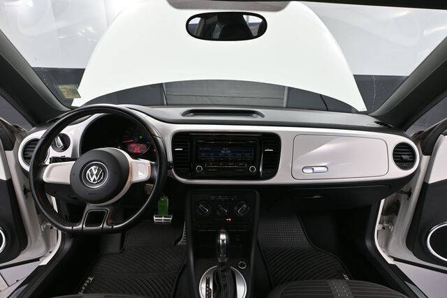 2012 Volkswagen Beetle