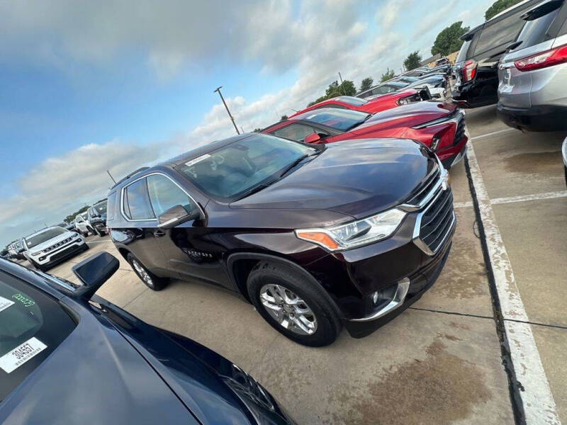 2021 Chevrolet Traverse LT Leather